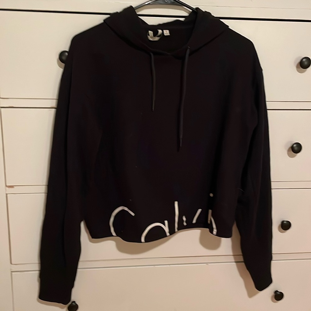 Cropped Calvin Klein hoodie women’s size Small